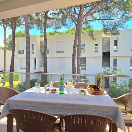 White Shell Apartment Plazhi San Pietro