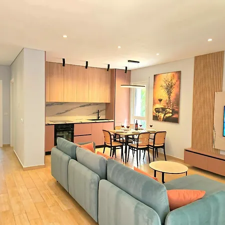 White Shell Apartment Plazhi San Pietro