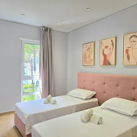 Apartment White Shell Plazhi San Pietro